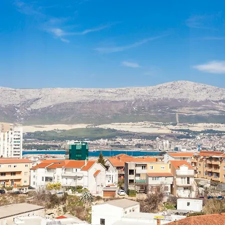 Dadic The View On 8th Apartment *
