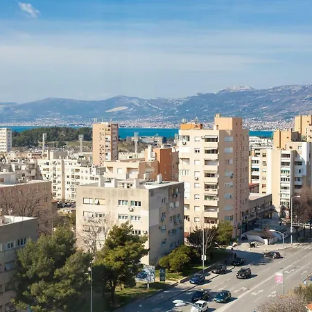 Dadic The View On 8th Apartment